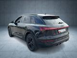 Audi Q8 e-tron S line 50 qu. Matrix 21 ACC 360 - Audi Q8 e-tron: Automatik
