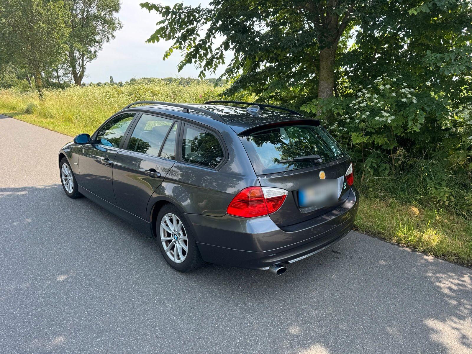BMW 318 2007 — photo 5