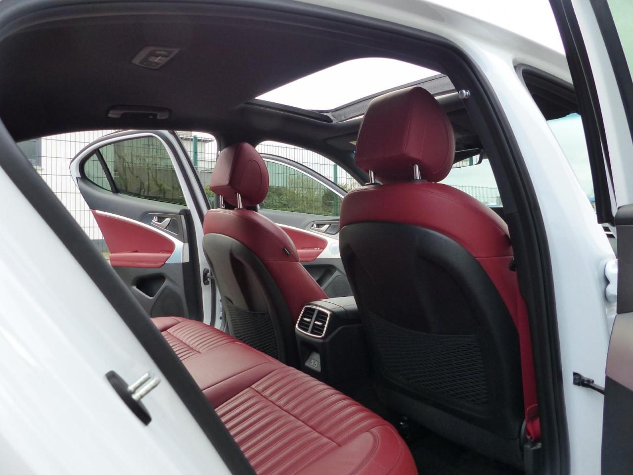 Genesis G70.ACC.AUT.KAMERA.PDC.LED.NAV.PDC.PANO Klima