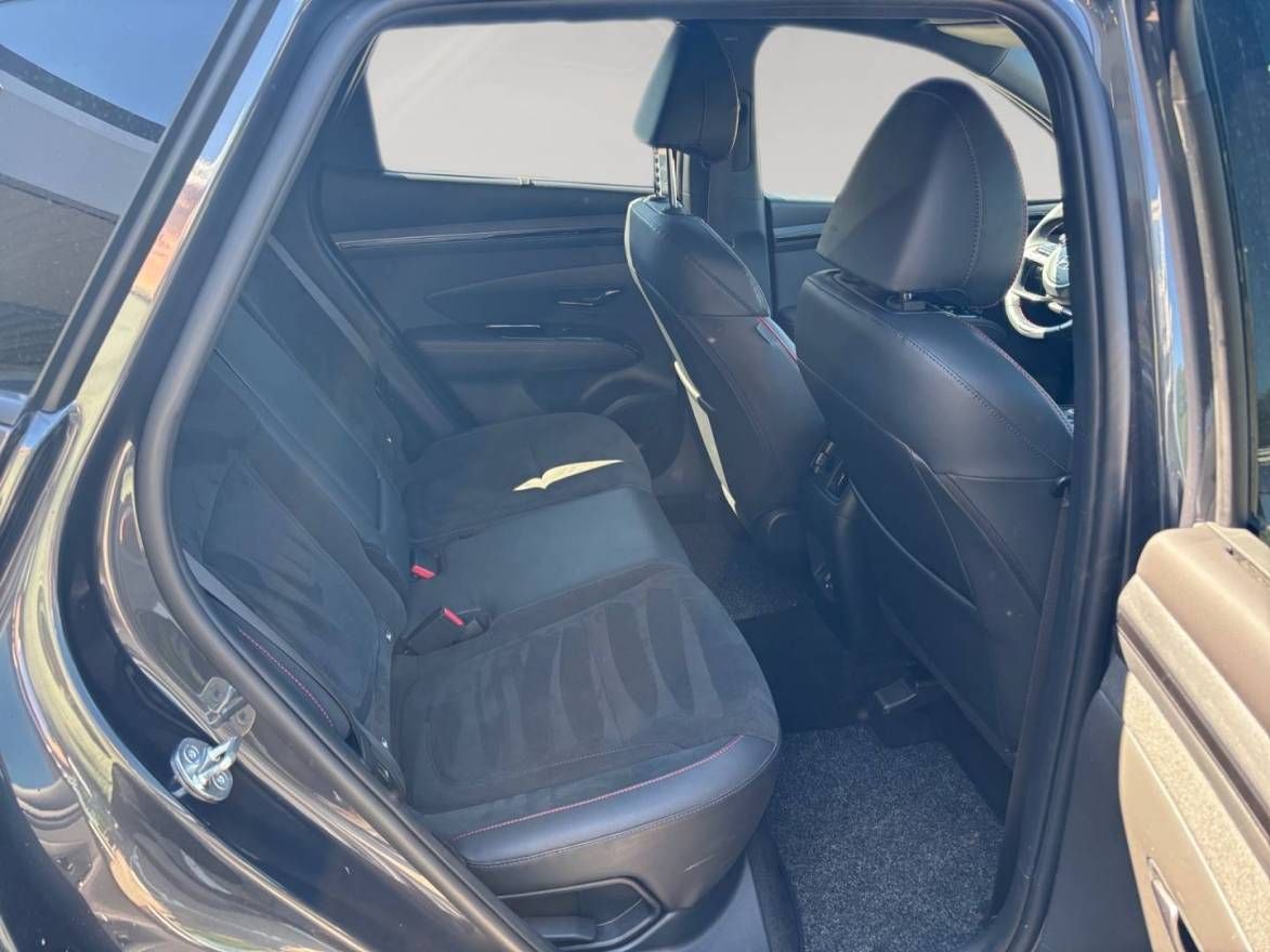 Fahrzeugabbildung Hyundai TUCSON 1.6 GDI 7-DCT 4WD N LINE MJ23 Assistenz P