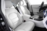 Mercedes-Benz CLA 200 *Leder*Navi*18" AMG *SHZ*AHK* - Mercedes-Benz CLA 200 in Aachen