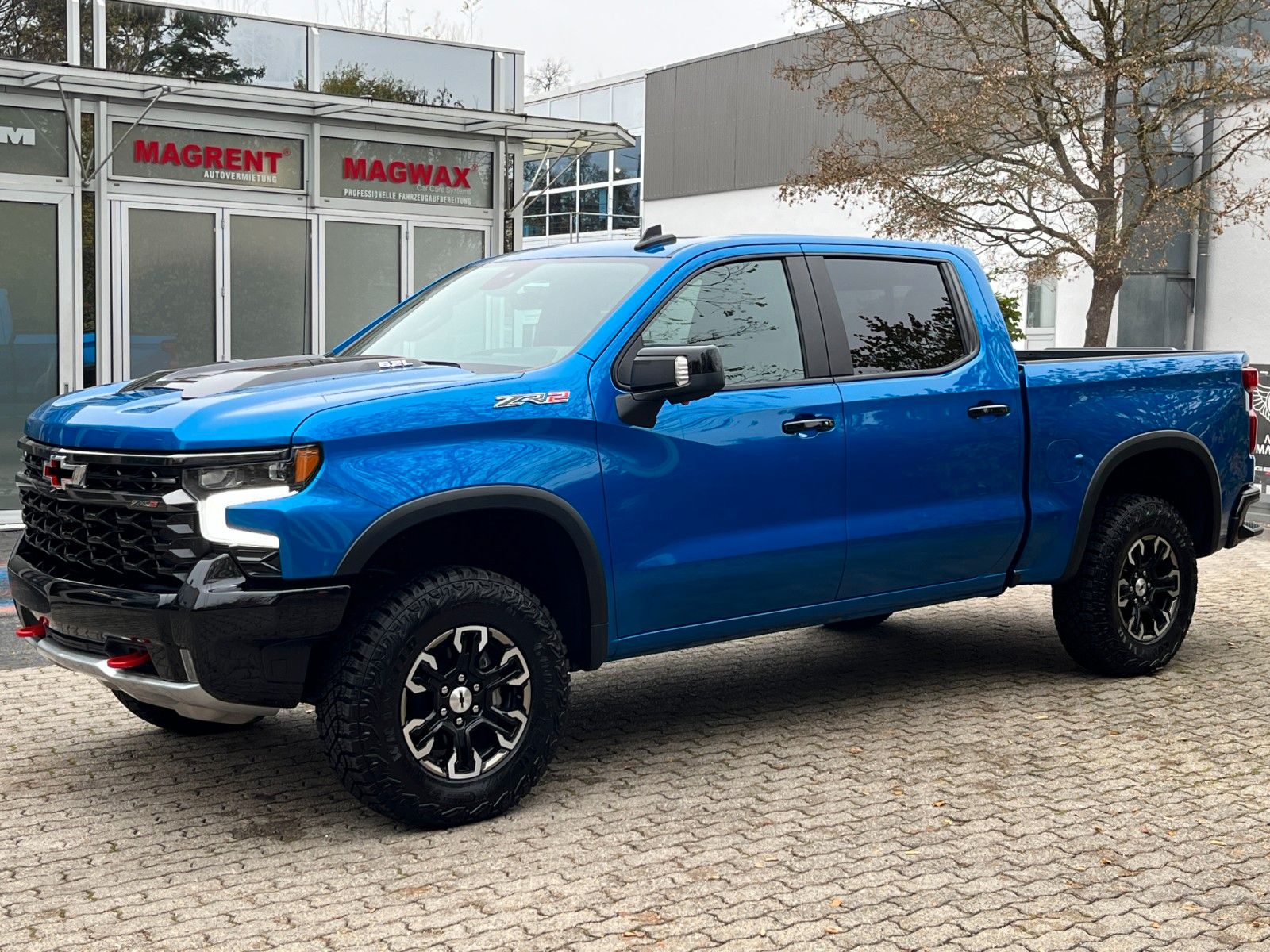 Fahrzeugabbildung Chevrolet Silverado ZR2 V8 6.2*Head-Up*360°*Offroad*AHK