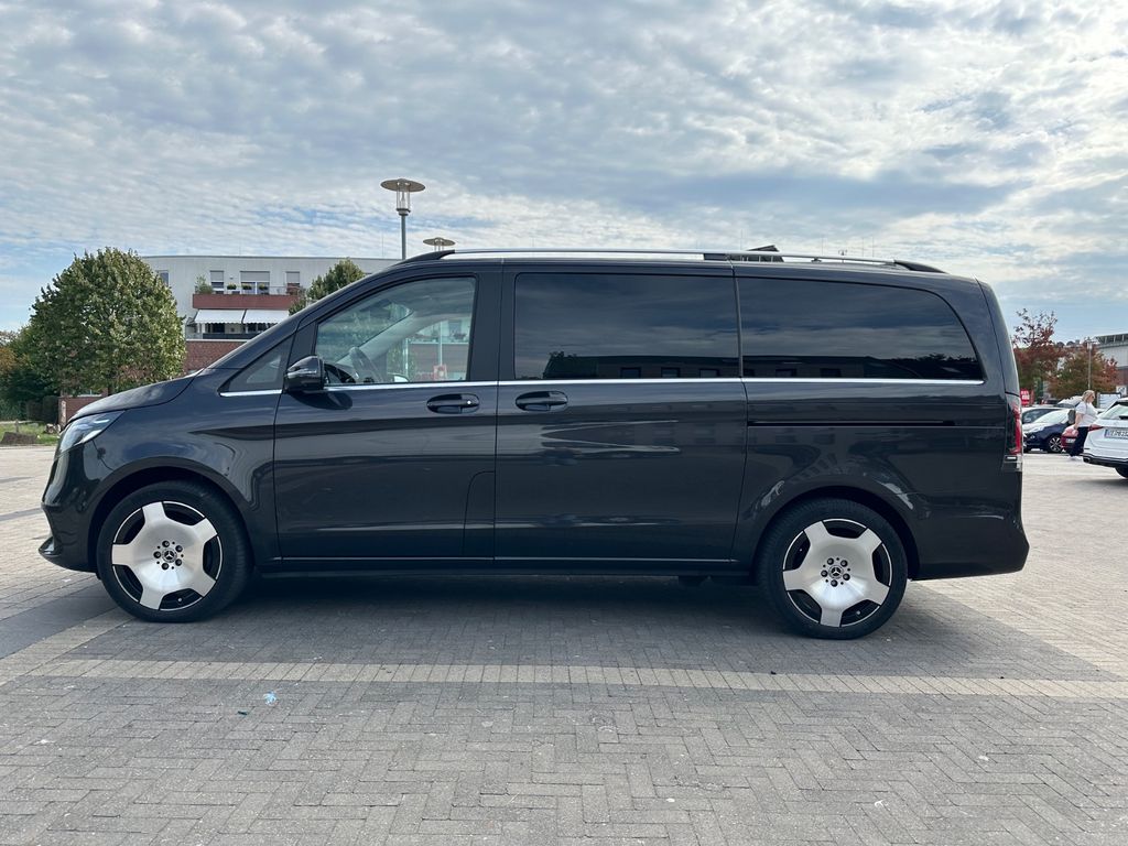 Image of Mercedes-Benz V 300