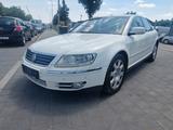 Volkswagen Phaeton V6 TDI 4Motion Klima,Alu,Euro 4 - Volkswagen Phaeton: Weiß