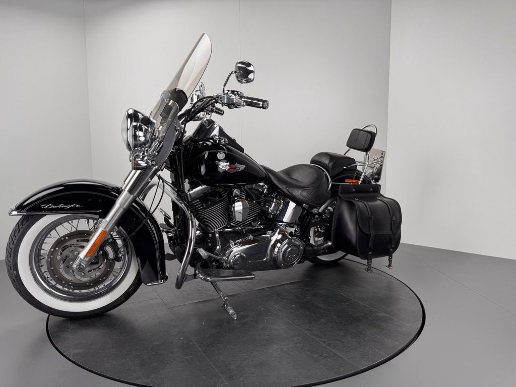 Fahrzeugabbildung Harley-Davidson SOFTAIL DELUXE FLSTN *TOP-ZUSTAND *KESSTECH *5HD