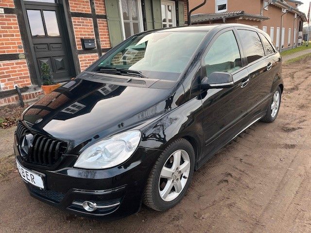 Angebot ansehen Mercedes-Benz B 200