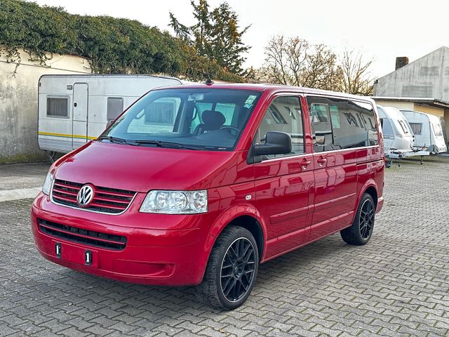 Volkswagen T5 Multivan Comfortline 2.5 TDI