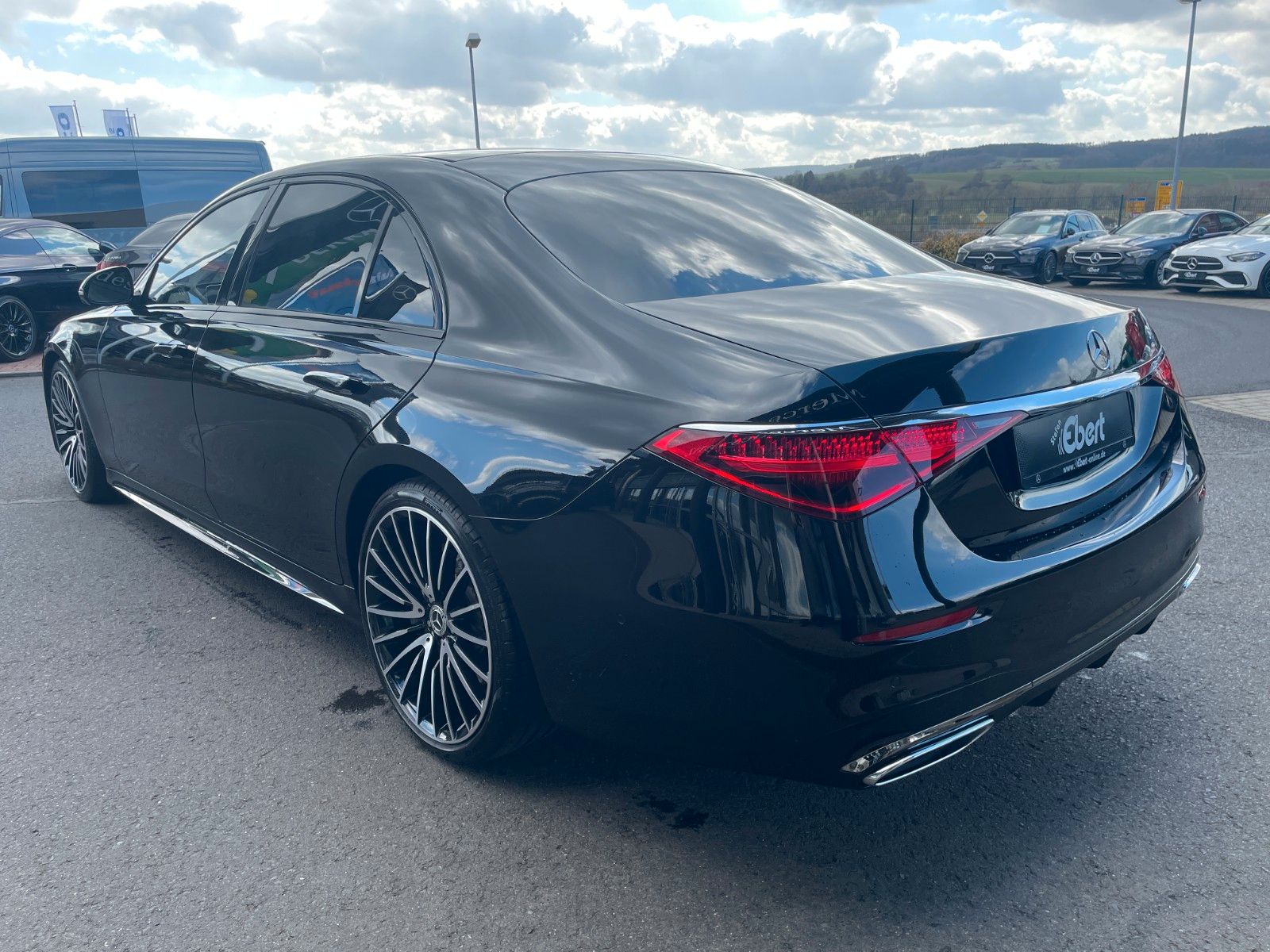 Fahrzeugabbildung Mercedes-Benz S 400 d 4M Lang AMG Burm+Pano+StdH+3D+Fond+HUD