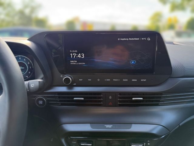 Fahrzeugabbildung Hyundai BAYON 1.0 T-Gdi (100PS) 48V DCT Trend Navipaket,