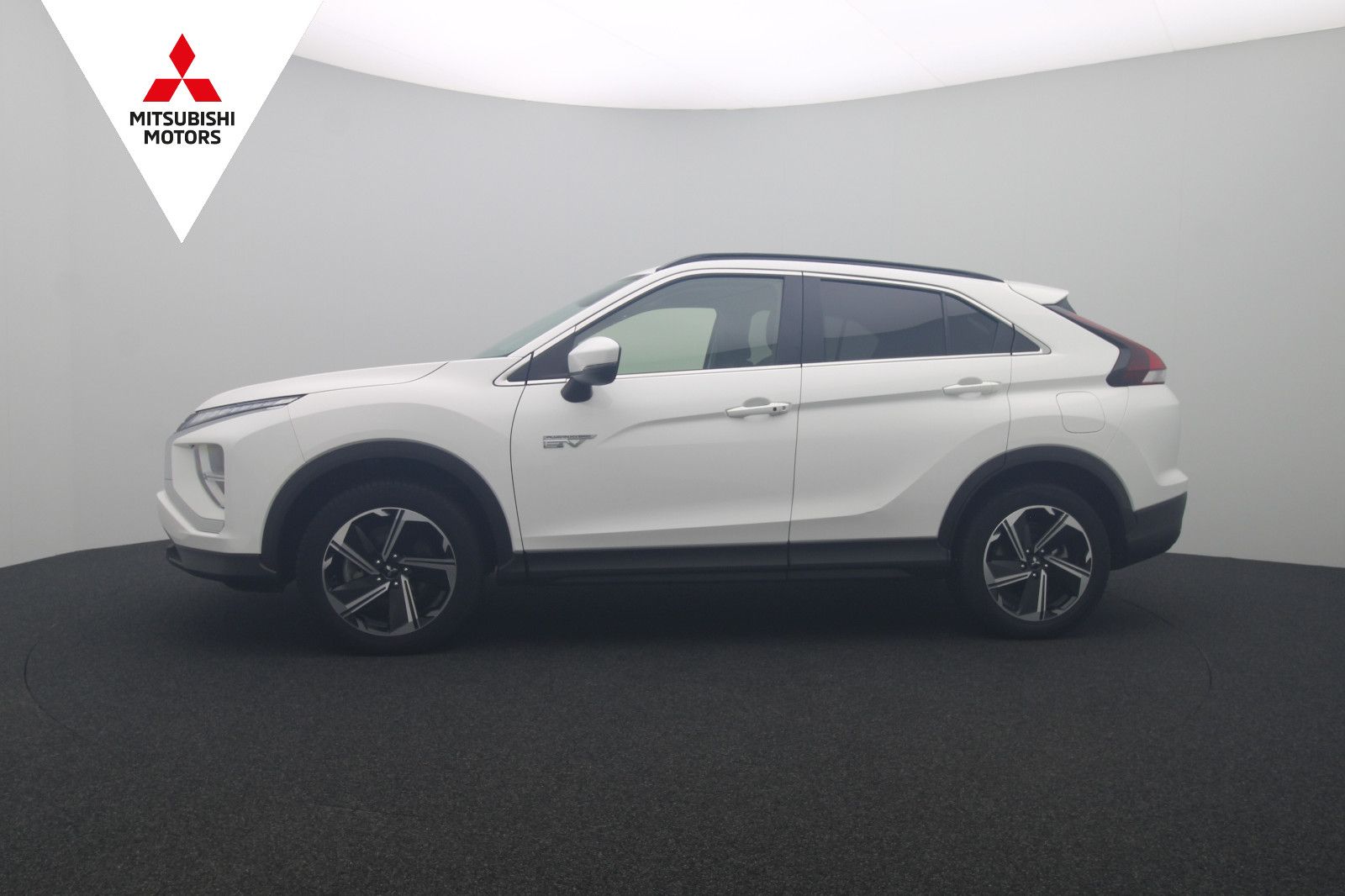 Fahrzeugabbildung Mitsubishi Eclipse Cross 2.4 Basis Hybrid 4WD