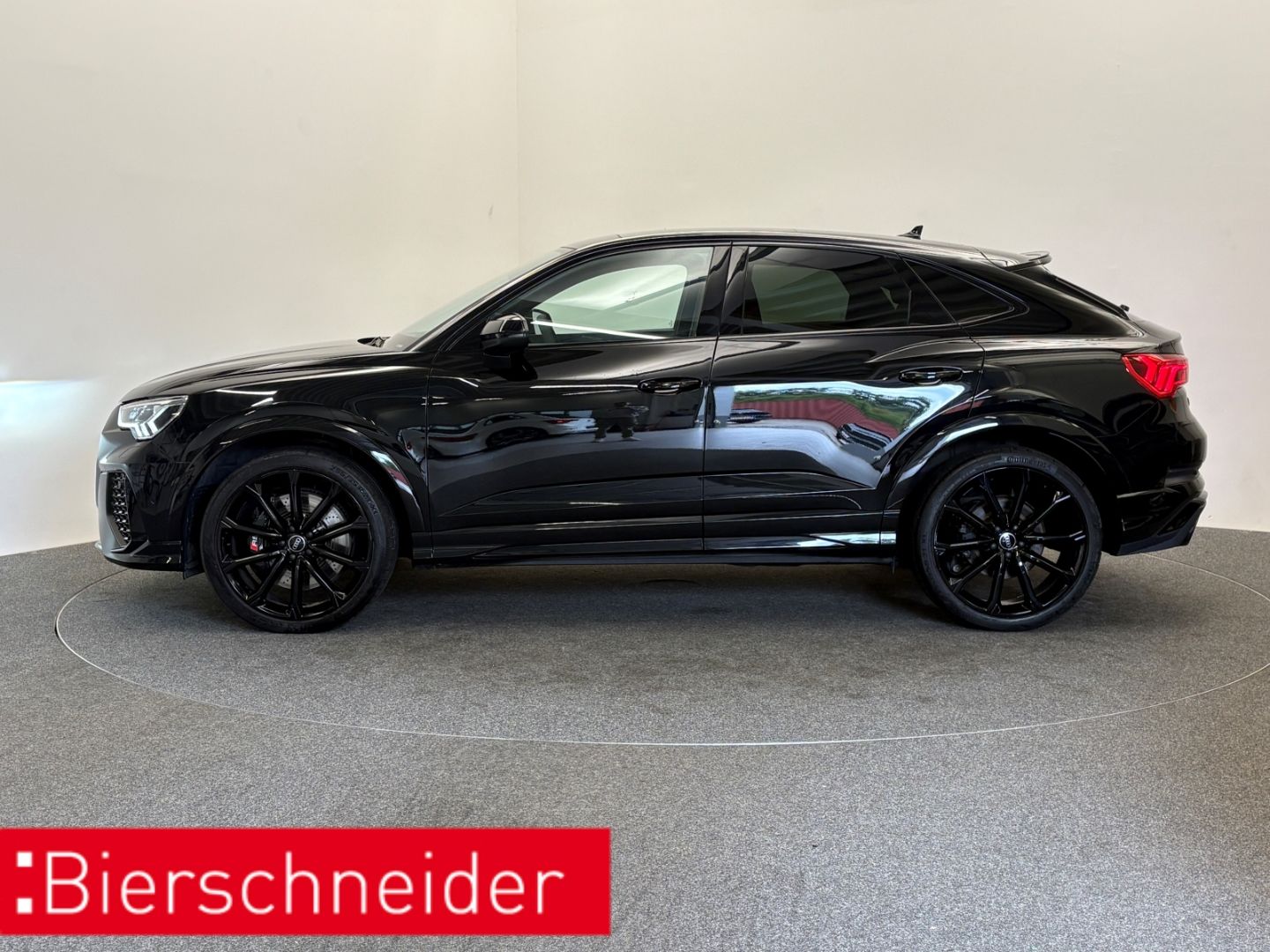 Audi RSQ3 - Bild 4