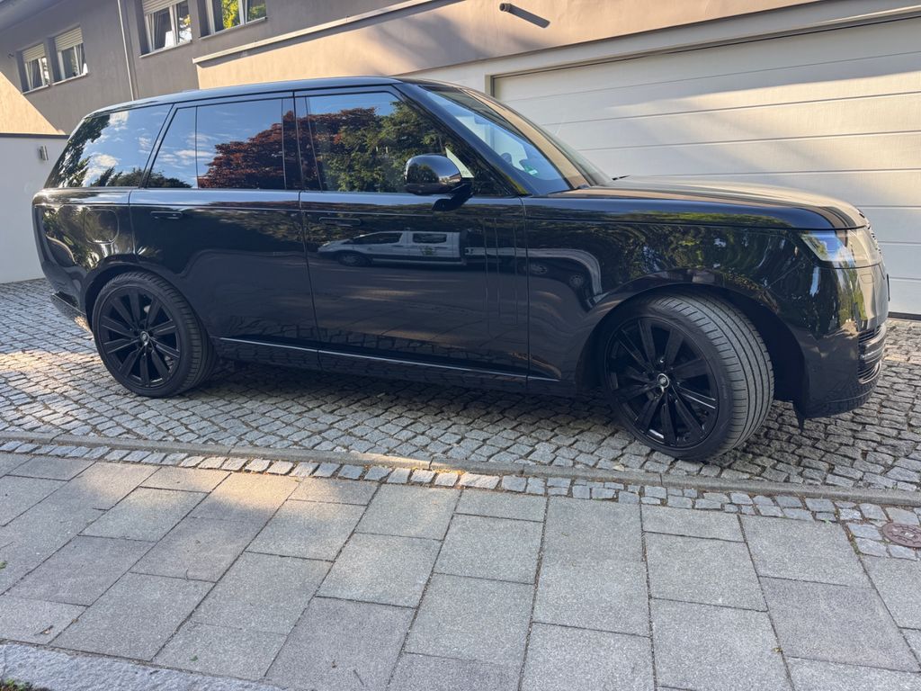 Image of Land Rover Range Rover