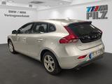 Volvo V40 D3 Momentum Navi Tel PDC - Volvo V40 mit Diesel-Antrieb: Limousine