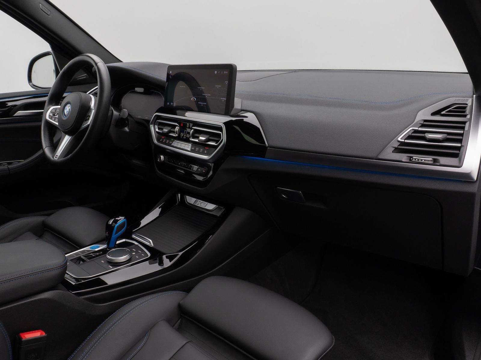 Fahrzeugabbildung BMW iX3 Impressive M Sport 360°HUD DAB H/K AHK Komfo