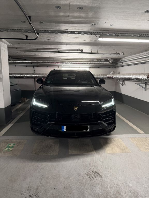 Image of Lamborghini Urus