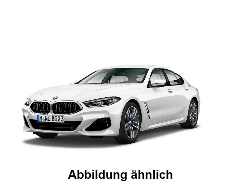 BMW 840