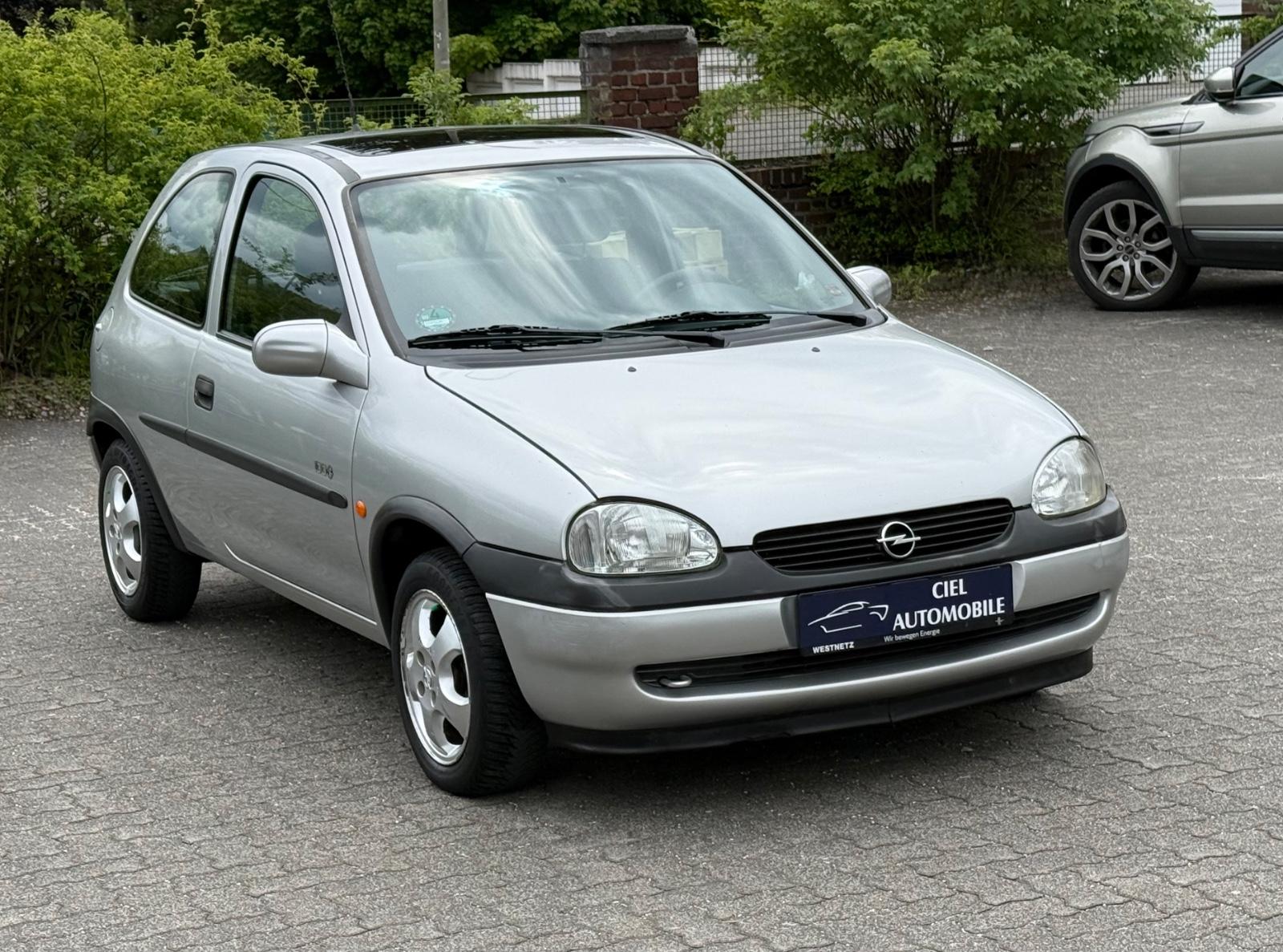 Opel Corsa 1.2 16V Edition 100 Automatik *53453 Km*