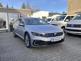 Volkswagen Passat GTE R-line Schiebedach*Leder*Kamera* - VW Passat Gebrauchtwagen in Bielefeld