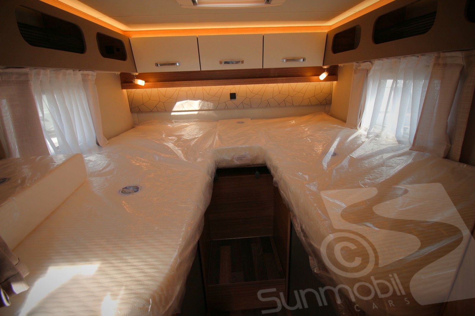 Fahrzeugabbildung Weinsberg CaraCompact 600 MEG Edition Pepper ´26 Automatik