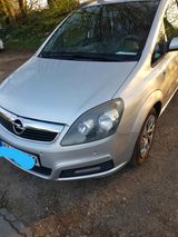 Opel opel zafir CDTI 7SITZE - Opel Zafira aus 2006 mit Diesel-Antrieb