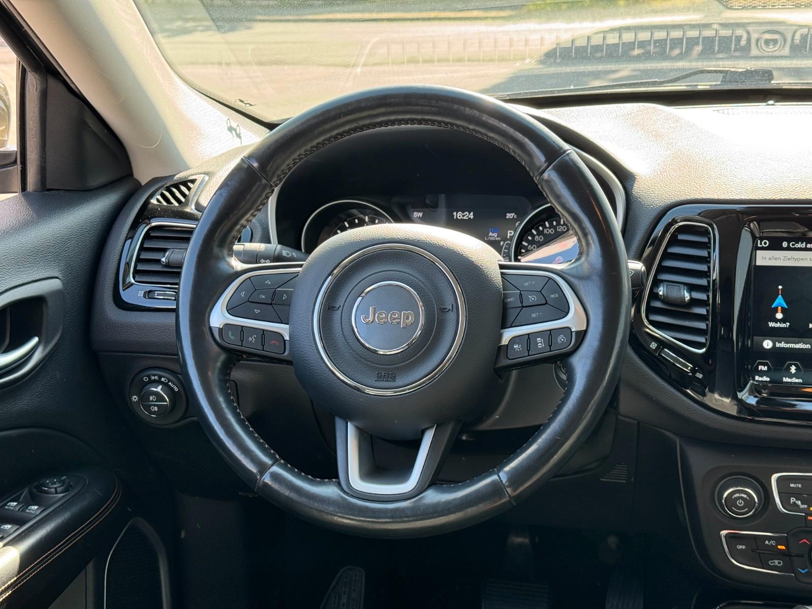 Jeep Compass Limited 4WD Garantie 1.Hand* 72.000 Km*
