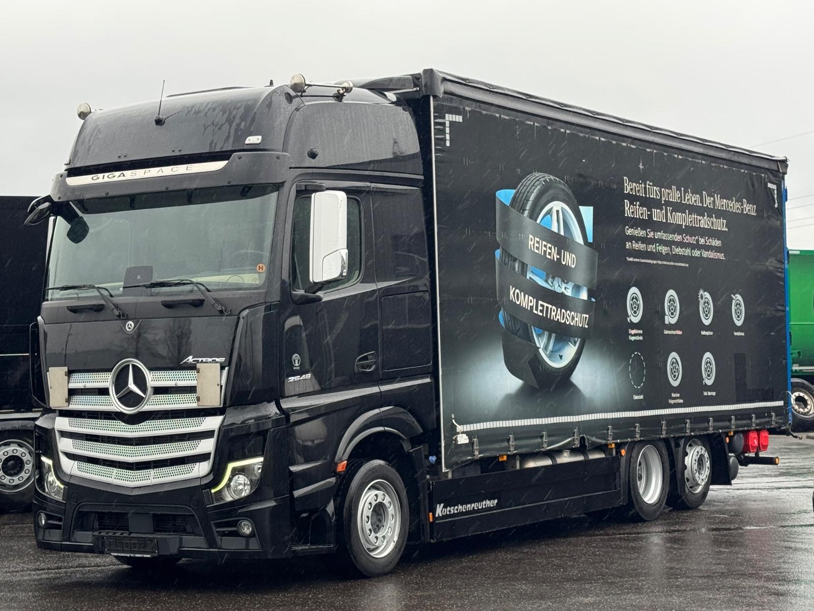 Mercedes-Benz ACTROS 2548 / GIGSPACE / STAPLERHALTERUNG