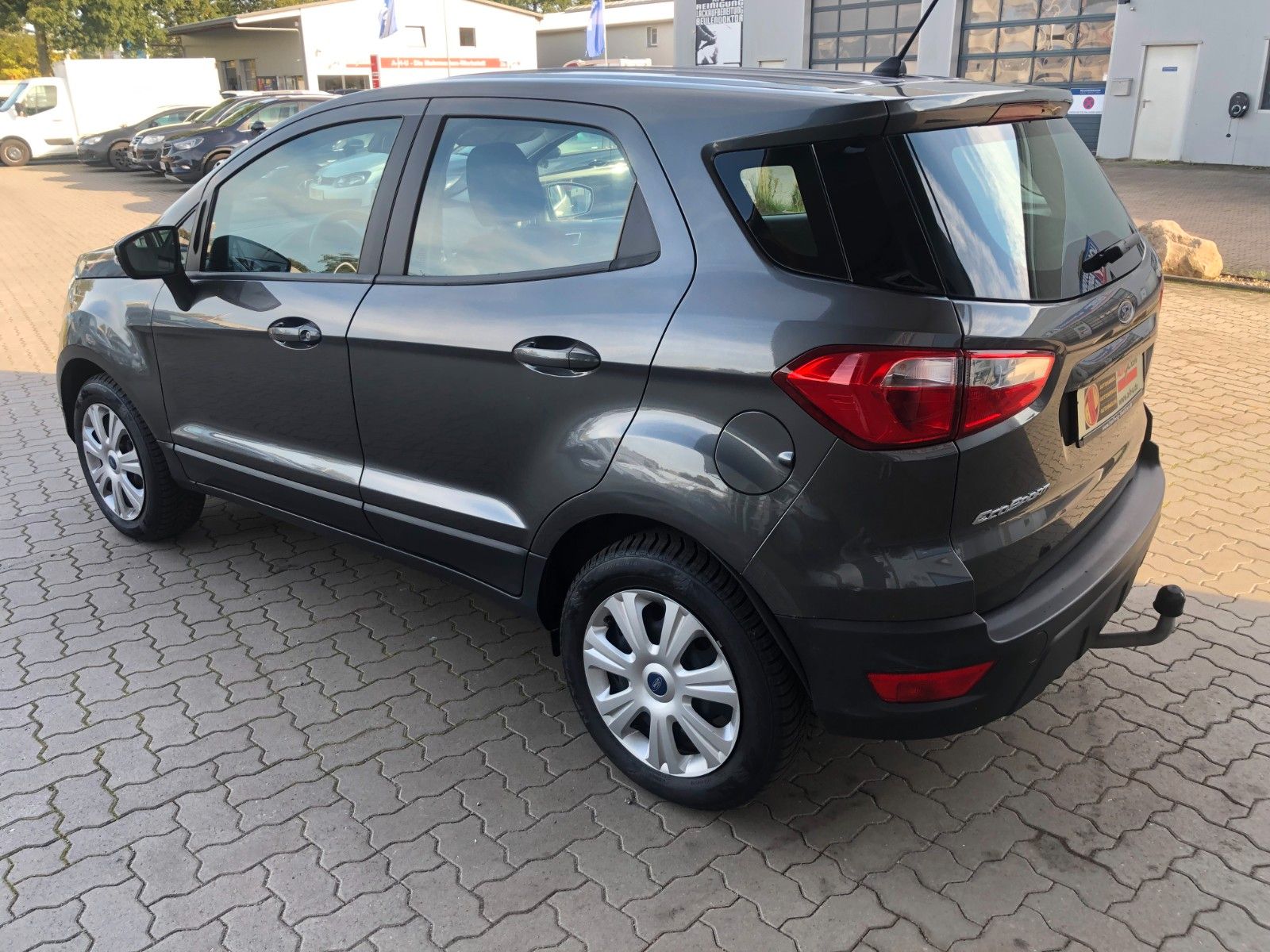 Fahrzeugabbildung Ford EcoSport Cool & Connect