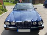 Jaguar XJ6 - Jaguar XJ6: Von Privat