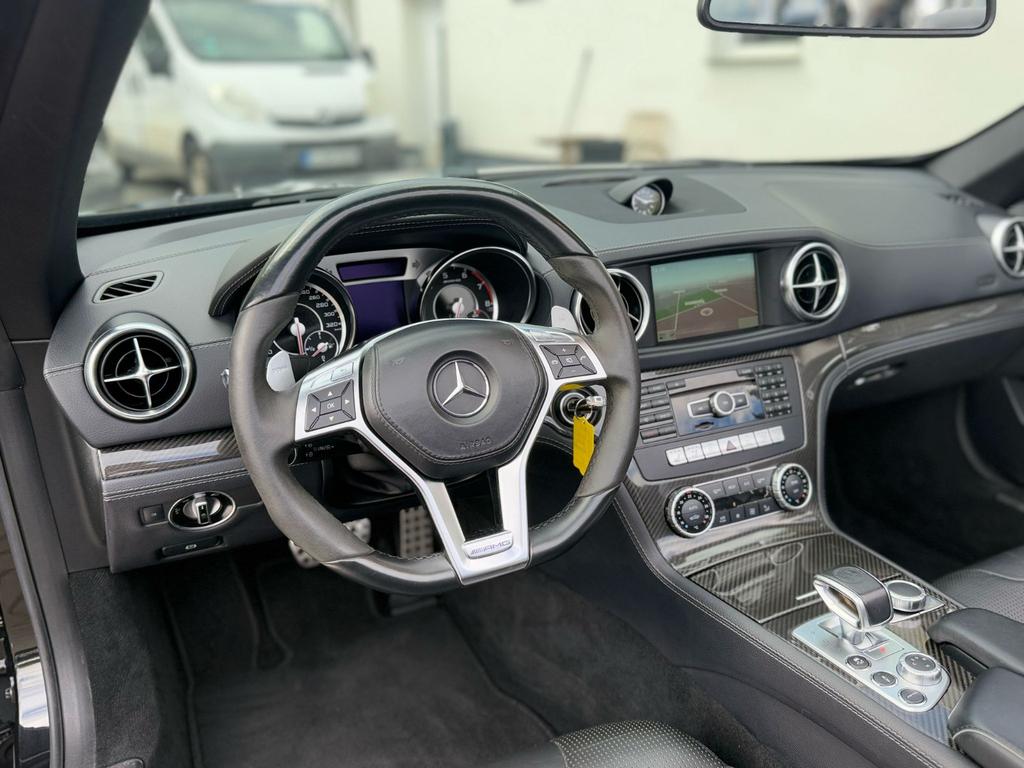 Mercedes-Benz SL 63 AMG