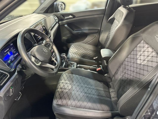 T-Cross 1.5 TSI DSG R LINE IQ.LIGHT+AHK+NAVI+ACC