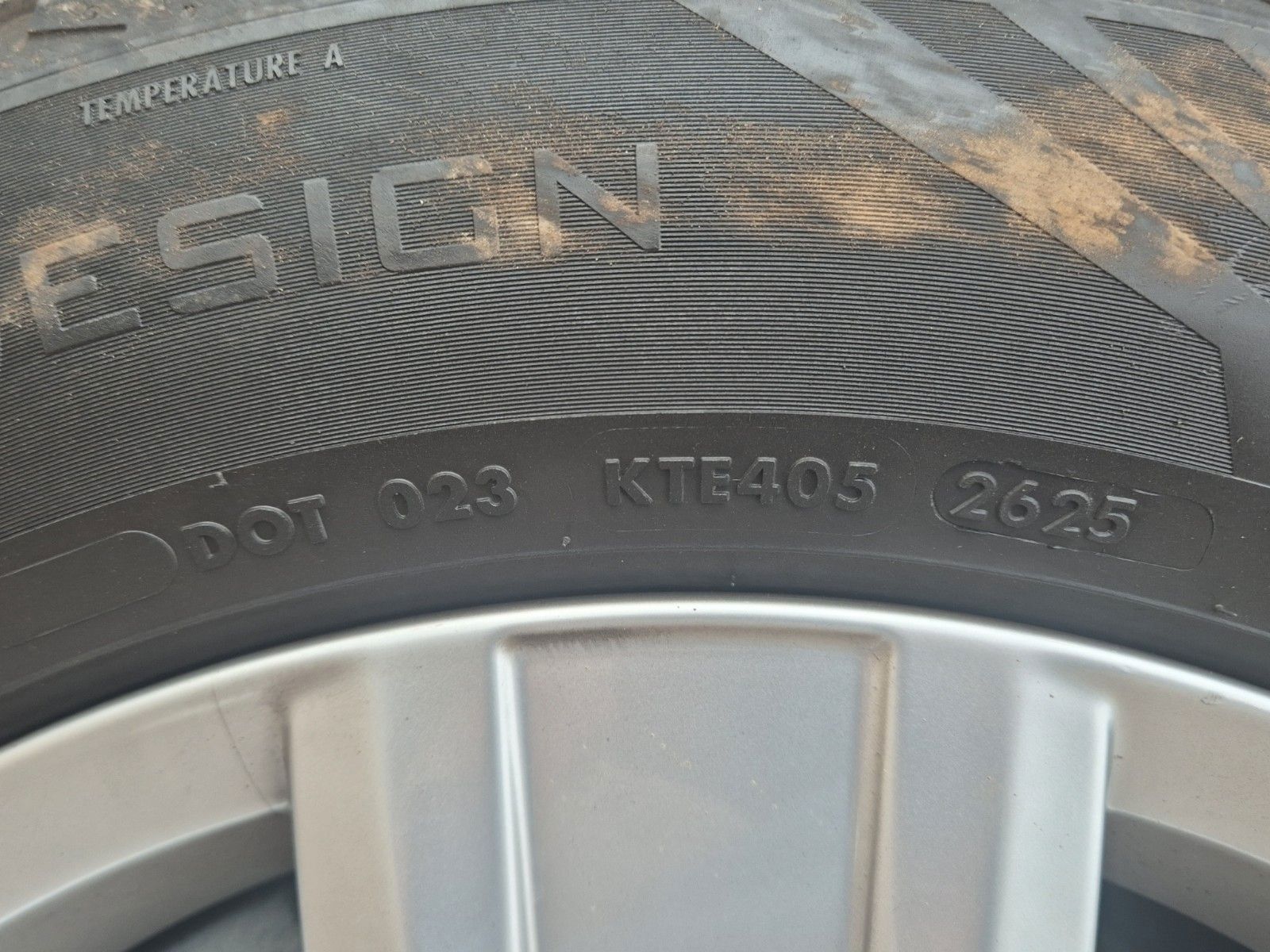 Fahrzeugabbildung Volkswagen T6 TRANSPORTER 2.0 TDI LR DSG NAVI KAM AHK ALLWE