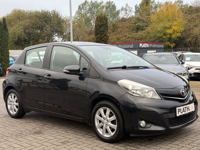 Toyota Yaris  Life