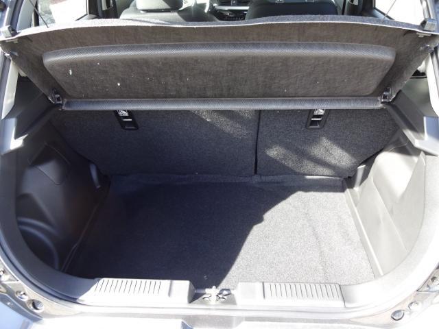 Suzuki SWIFT 1.2 DUALJET CLUB NAVI DAB+ EINPARKH. USB 