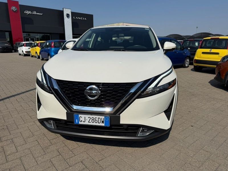 Nissan Qashqai 1.3 MHEV 140 Acenta imagem 2