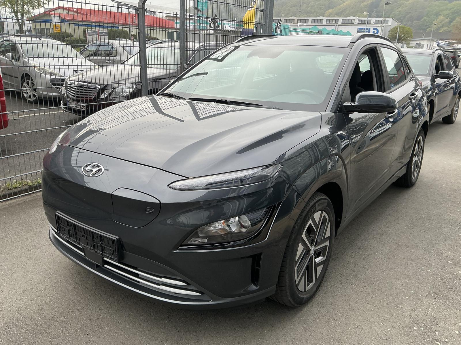 Hyundai KONA Kona Select R.Cam dig.Cockpit SHZ LED ACC DAB