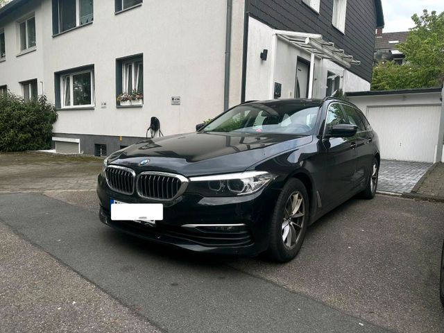 BMW BMW 520D Touring Baujahr 2018