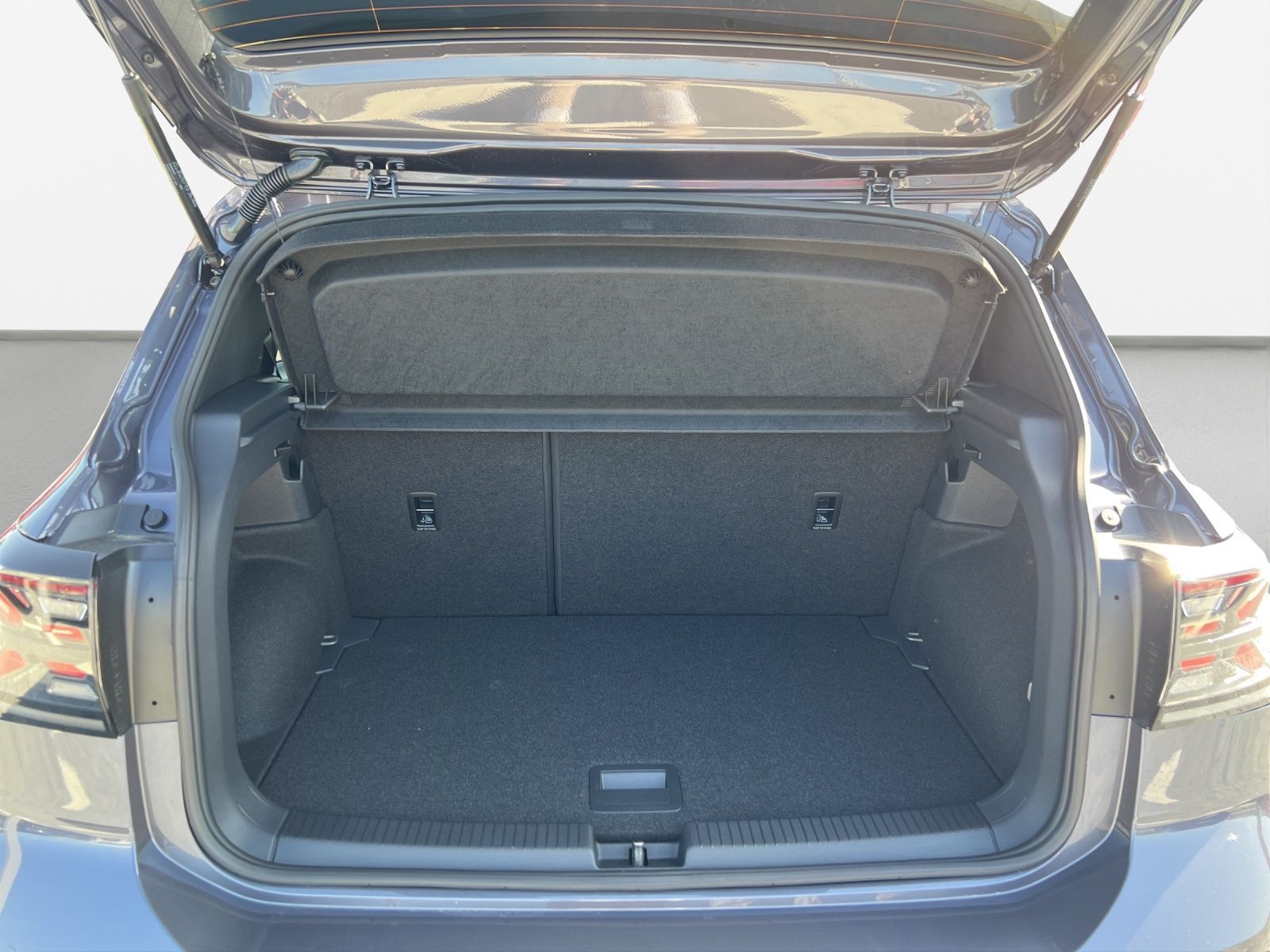 Volkswagen T-Cross - Bild 11
