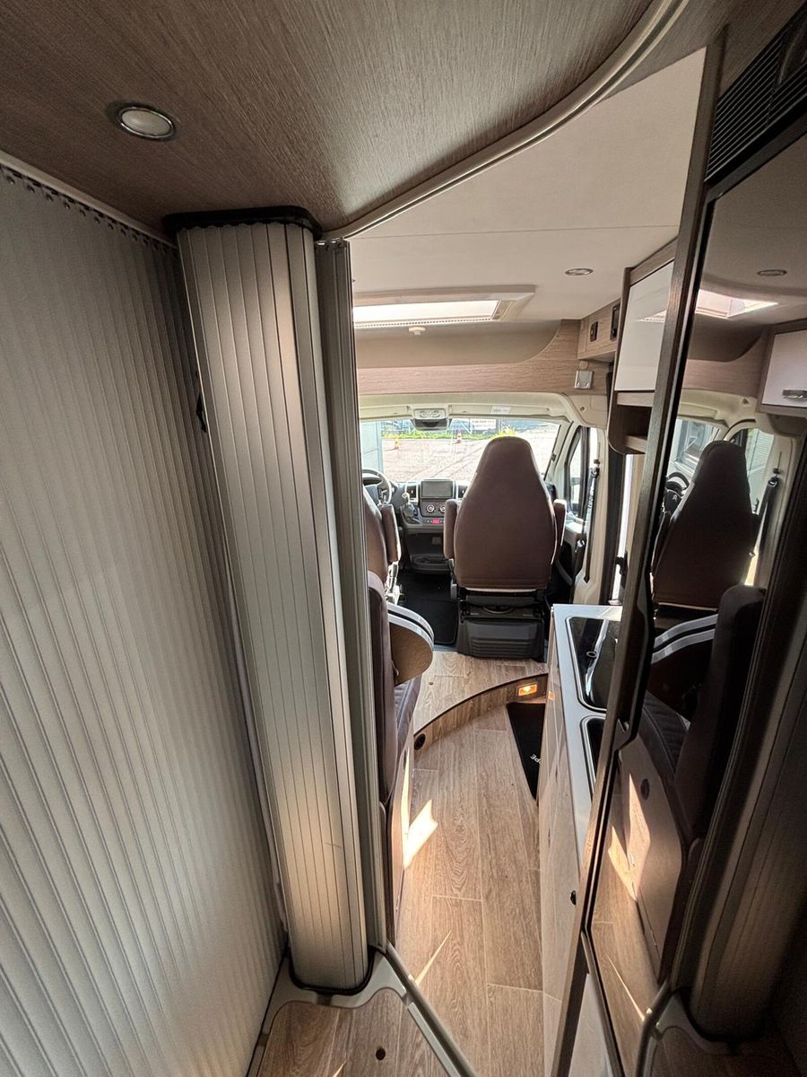 Fahrzeugabbildung Pössl Roadcruiser Citroen 165 PS Mark./AHK/Navi/Solar
