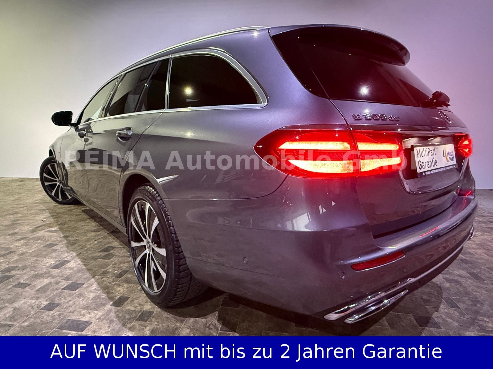Fahrzeugabbildung Mercedes-Benz E 300 de Kombi Hybrid, 360°, LED, ACC