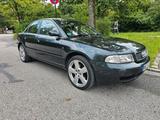 Audi A4  2.8 Quattro - Audi A4 aus 1998: 2.8