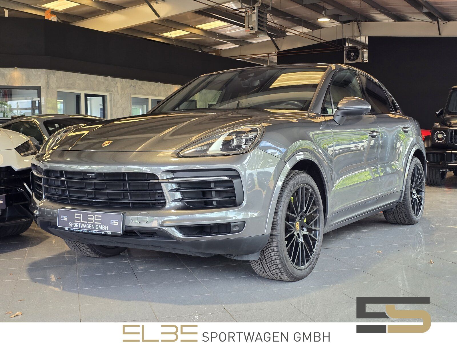 PORSCHE Cayenne Coupe E-Hybrid PANO 21"360° Luftfederung