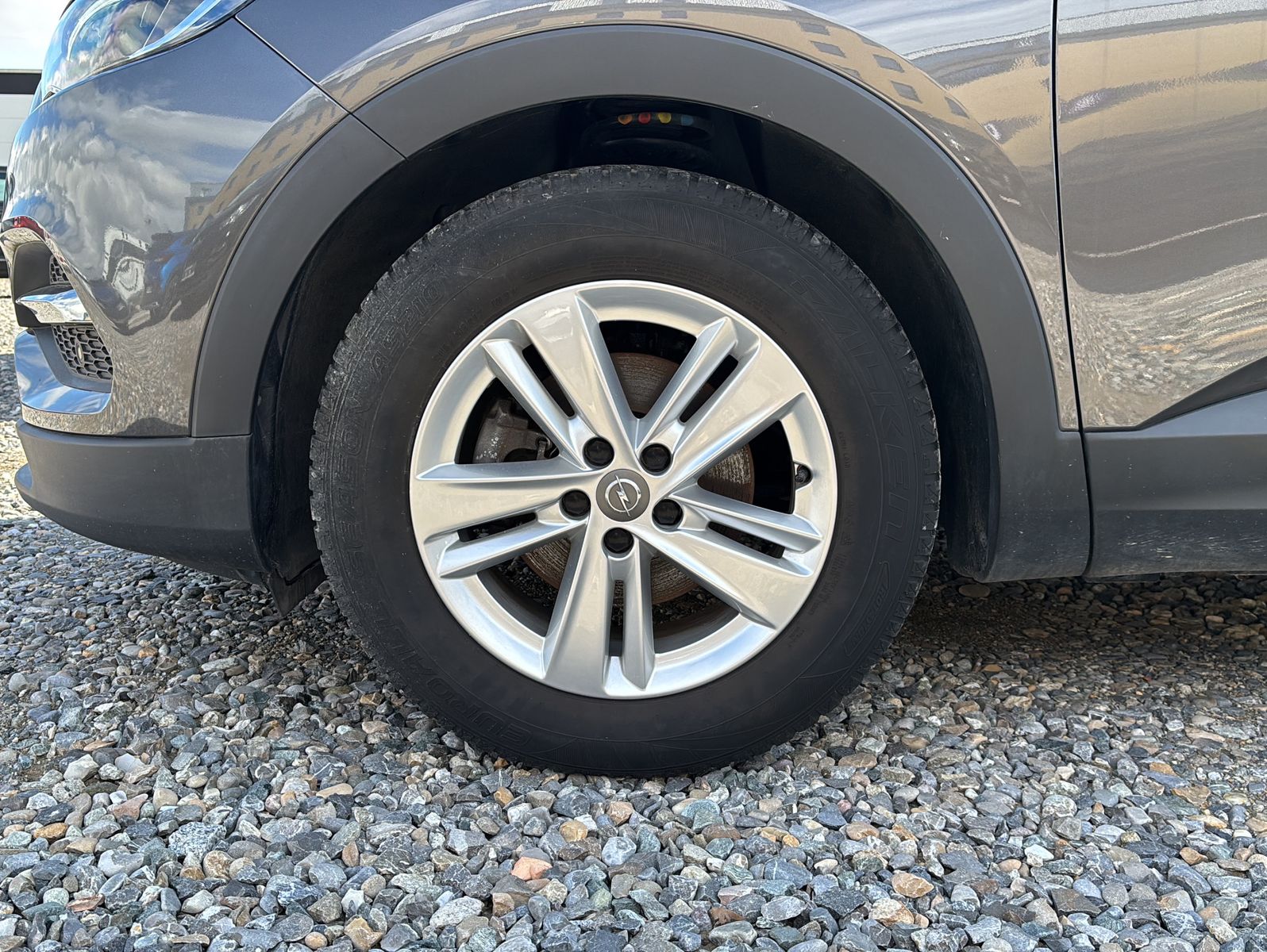 Fahrzeugabbildung Opel Grandland Edition