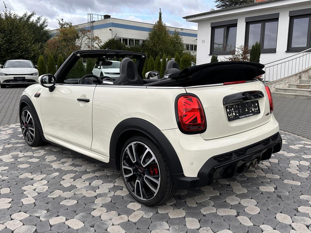 MINI John Cooper Works Cabrio