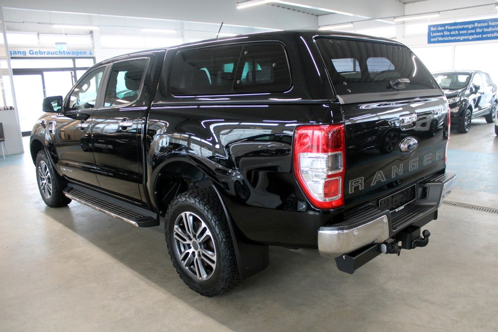 Fahrzeugabbildung Ford Ranger Limited Aut. LED AHK STDHZ HARDTOP uvm.