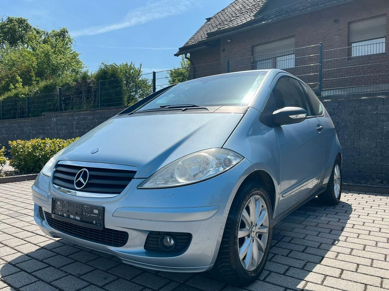 Mercedes-Benz A 150 gepflegt/Scheckheft/SHZ/Klima