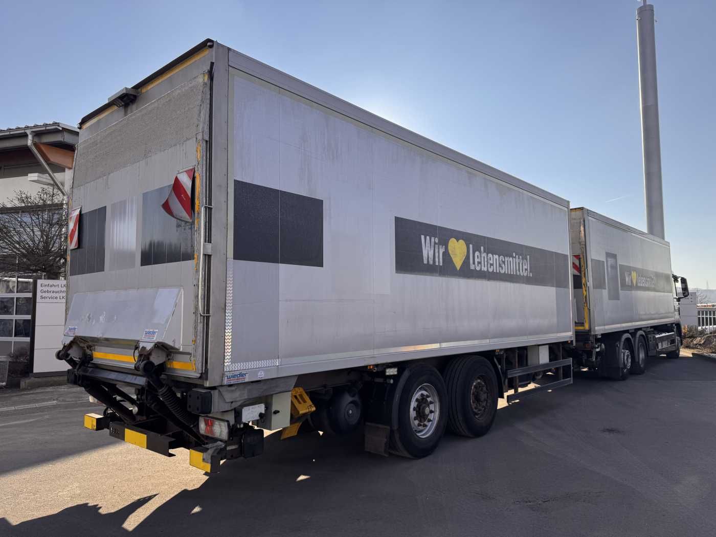 Fahrzeugabbildung Ackermann Z-VA-F 19/7,5 Carrier Supra 950U LBW Bär 2.000kg