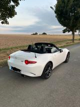 Mazda MX-5 2.0 Skyactiv-G 160 Sports-Line "BOSE" - Mazda: Mazda5