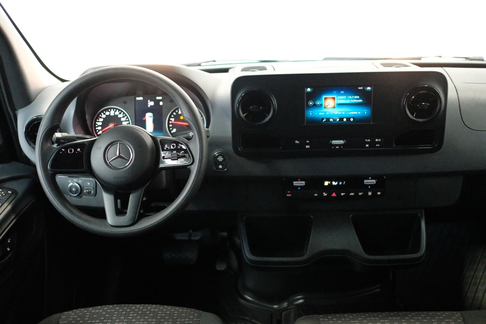 Fahrzeugabbildung Mercedes-Benz Sprinter Tourer 314 CDI 9-SITZER KLIMA+AUTOMATIK