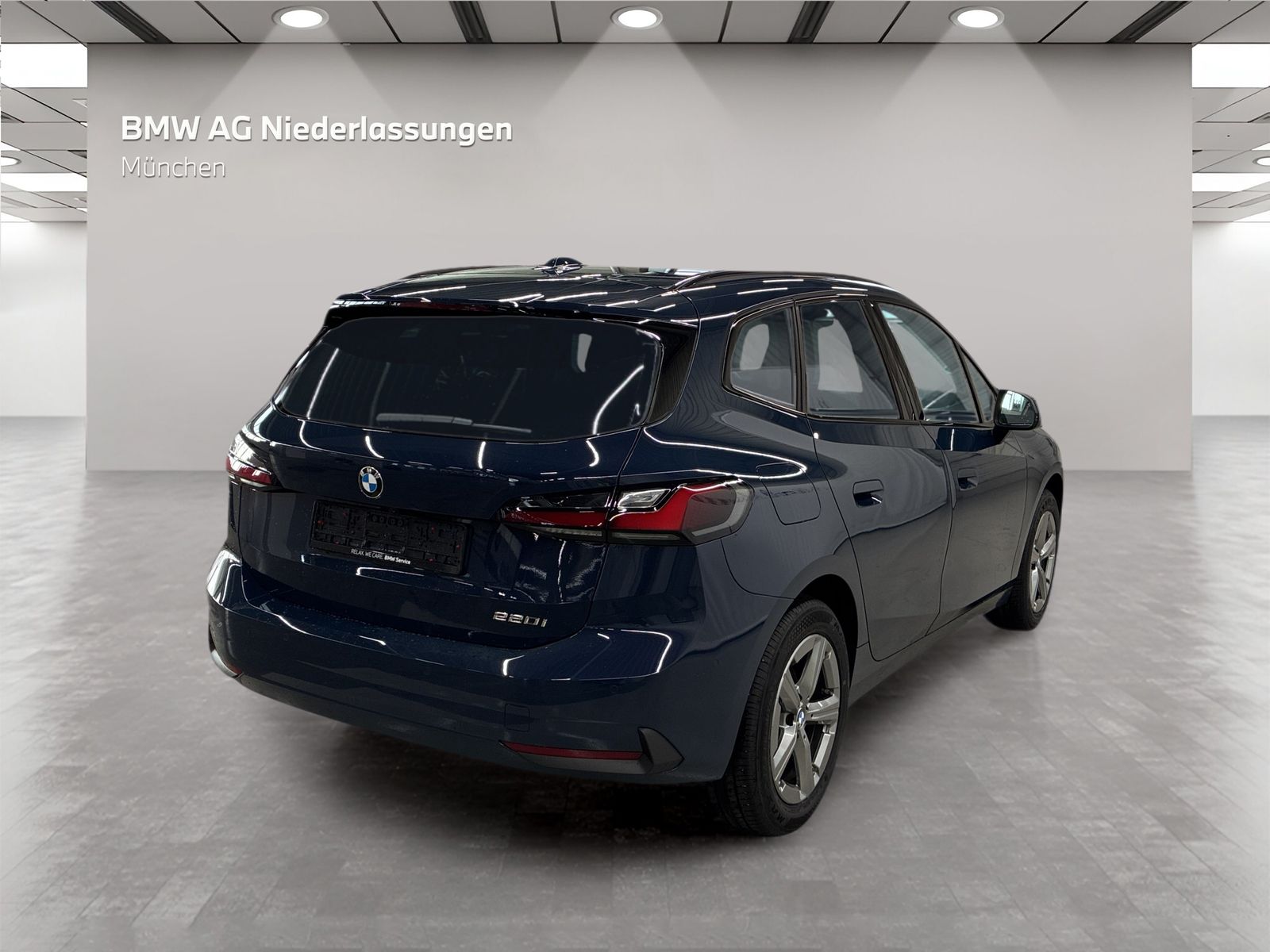 BMW 220 Active Tourer - Bild 4