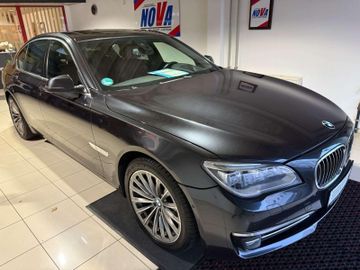 BMW 740 - 5
